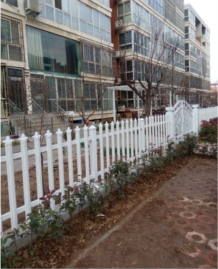 PVC庭院圍欄